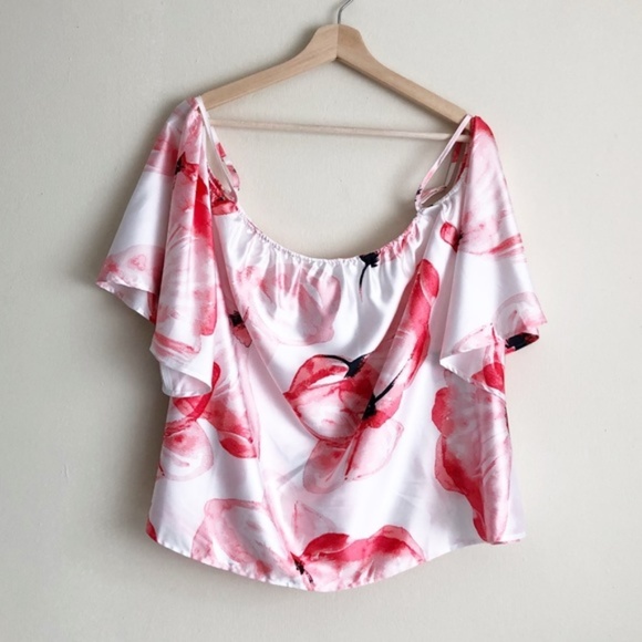 H by Halston Tops - H by Halston Floral Print Off Shoulder Top NWOT XL